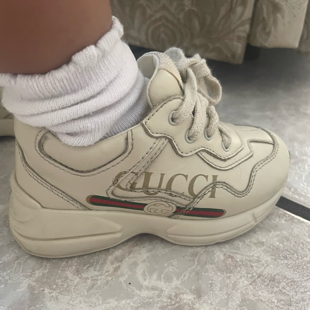 Gucci sneakers